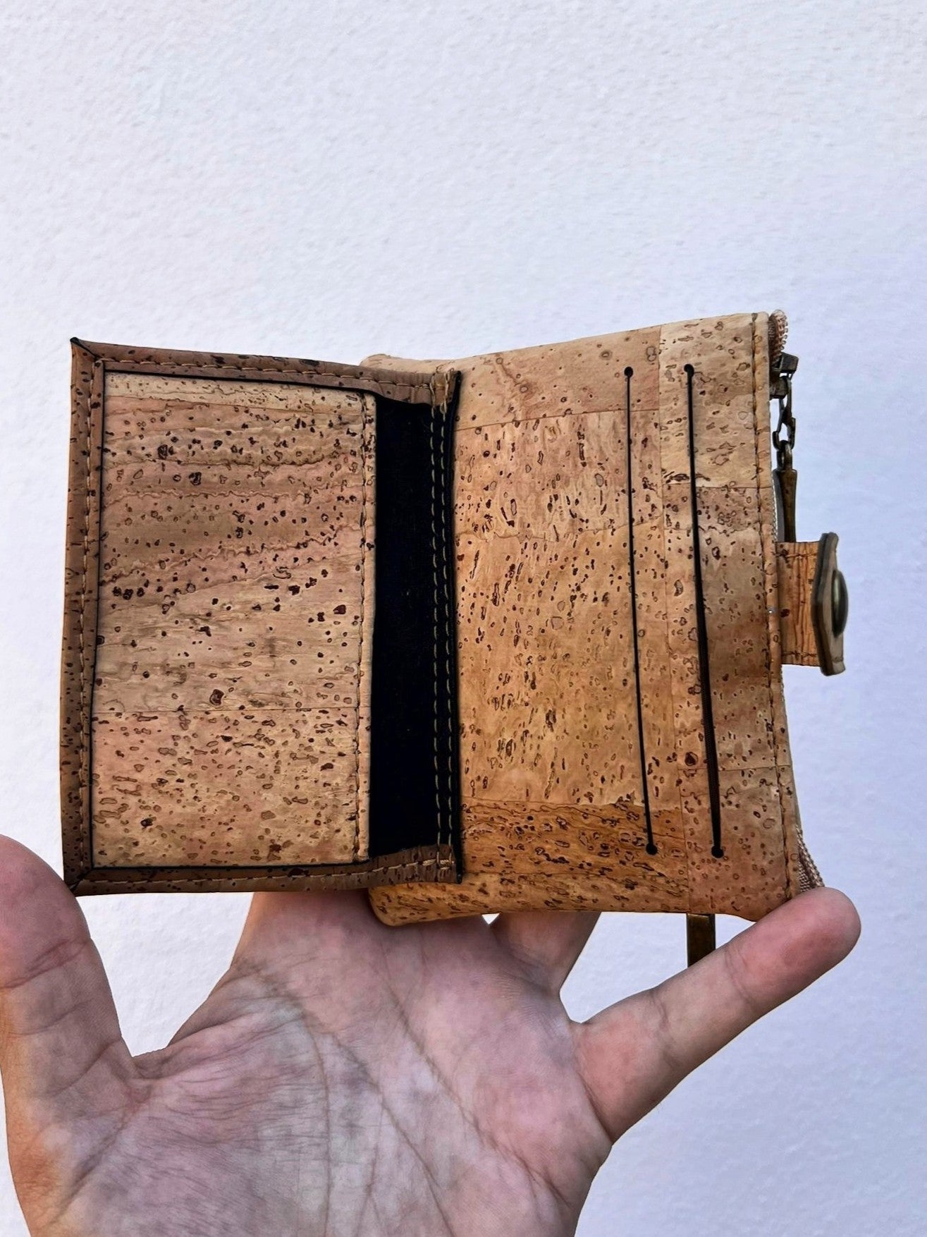 Woman's Wallet - M